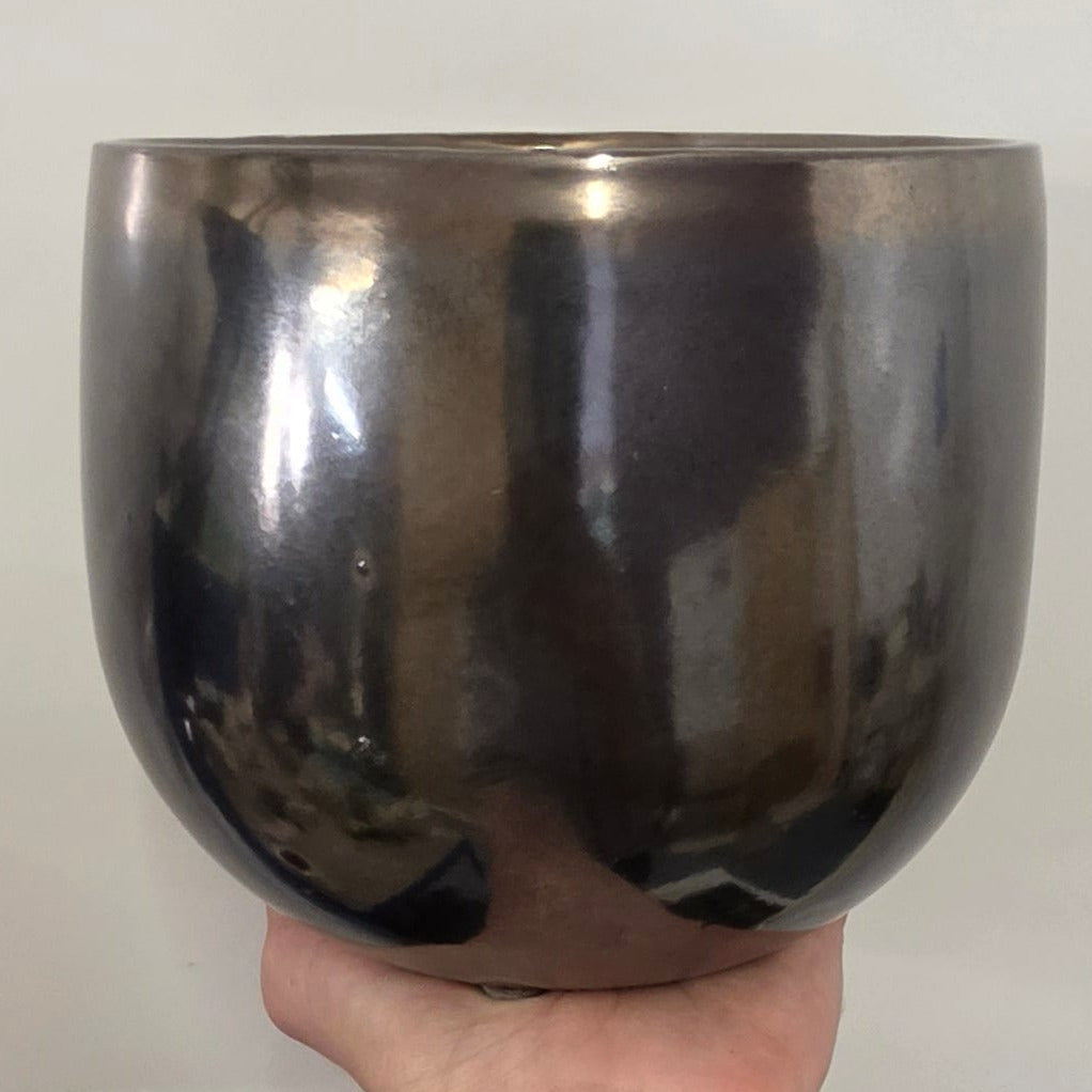 Metallic Bronze Pots