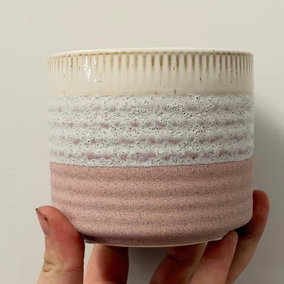 Ceramic Ribbed Sea foam Pots